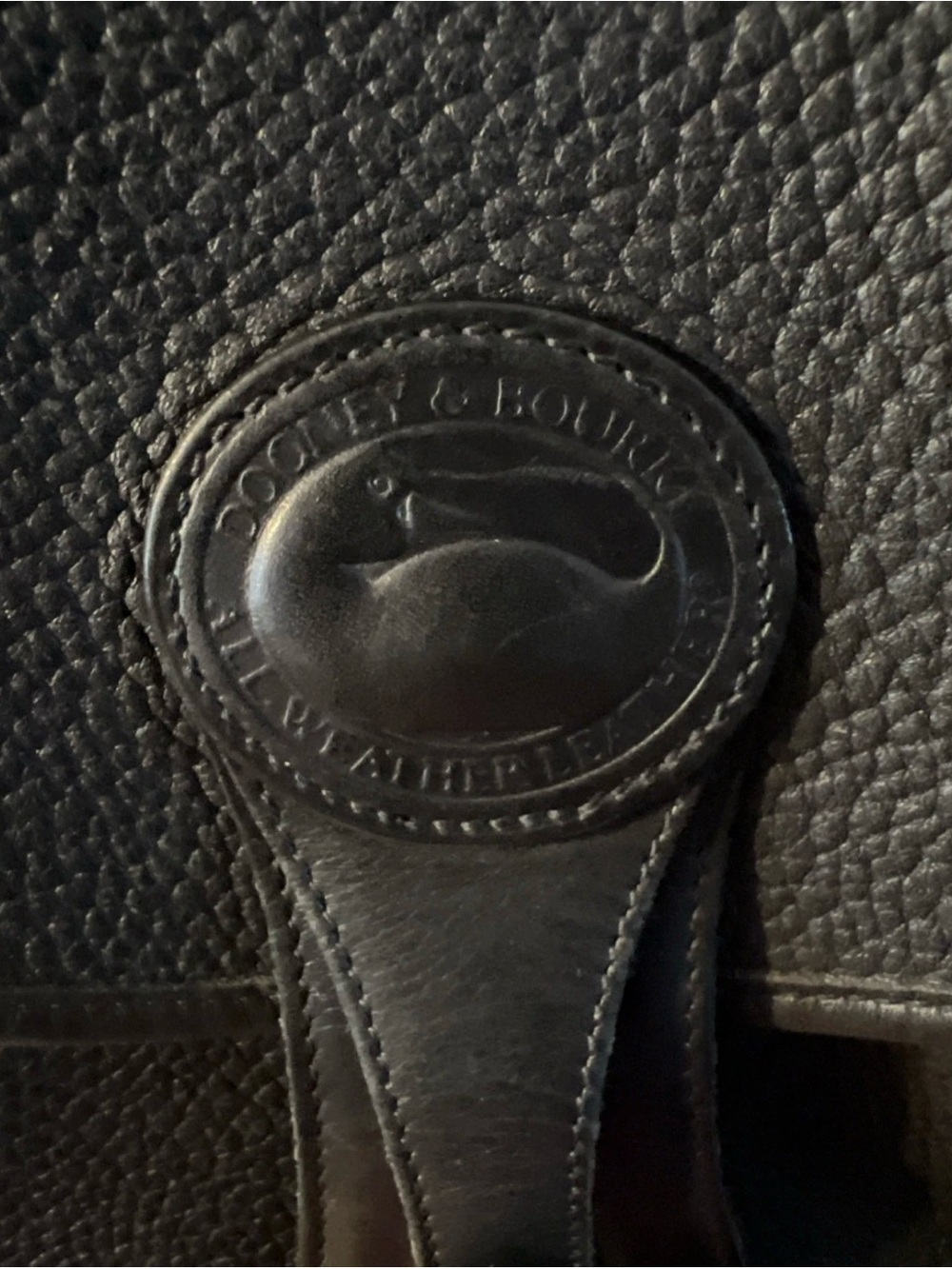 Dooney Bourke Vintage Essex All Weather Pebbled Leather Crossbody Bag Black  EUC - Picture 3 of 14